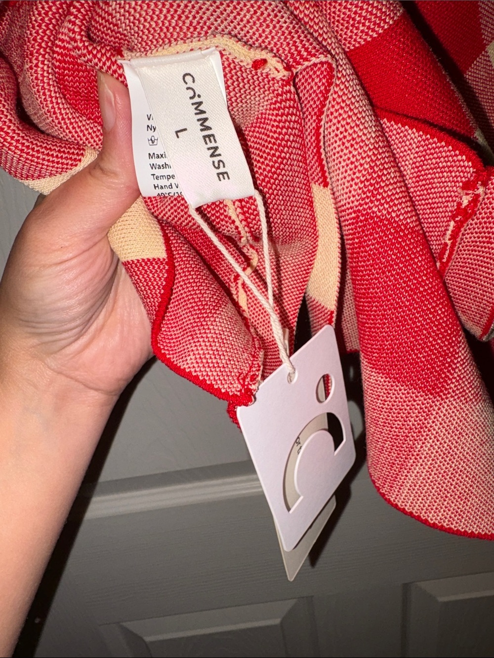 Commense Red Gingham Knit Sleeveless Short Set - Picture 7 of 7